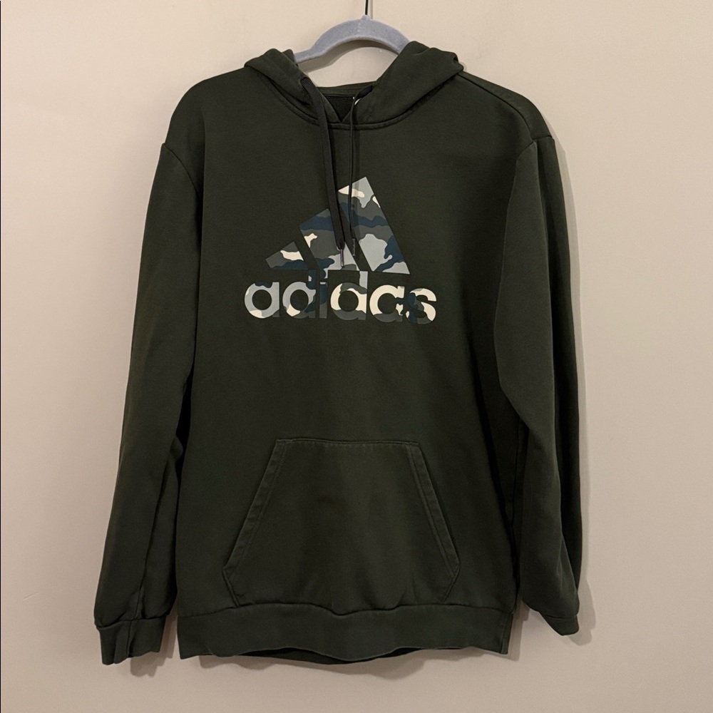 Adidas Men's Camouflage Graphic Hoodie, Green, size M